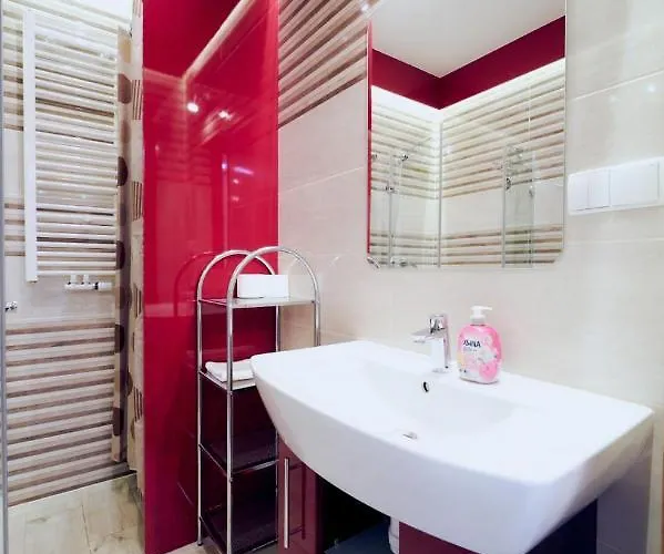 Rubinowy Sauna Zdroj *